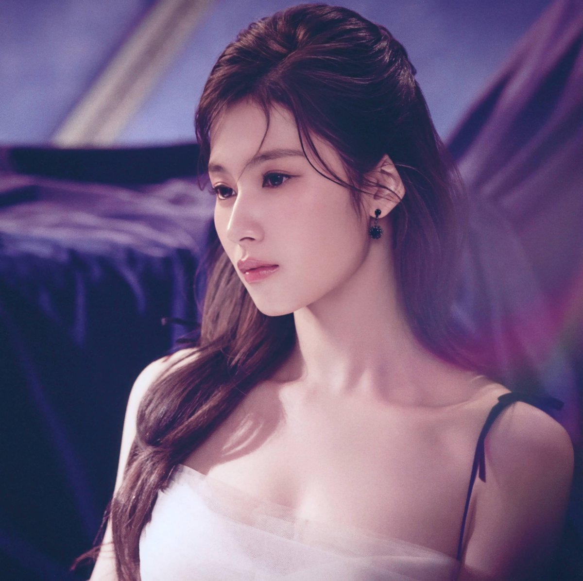 SCAN] MISAMO JAPAN 1st mini album 