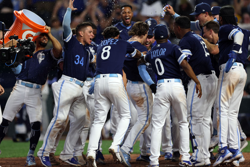 ESPNInsights's tweet photo. Bobby Witt Jr. hit a walk-off grand slam to win the game for the Royals.

He is the 3rd player to hit a walk-off HR off of a pitch 100+ MPH in the Statcast Era (since 2015), joining Jeimer Candelario (2018) and Jed Lowrie (2021). https://t.co/dCG1AWfwBi