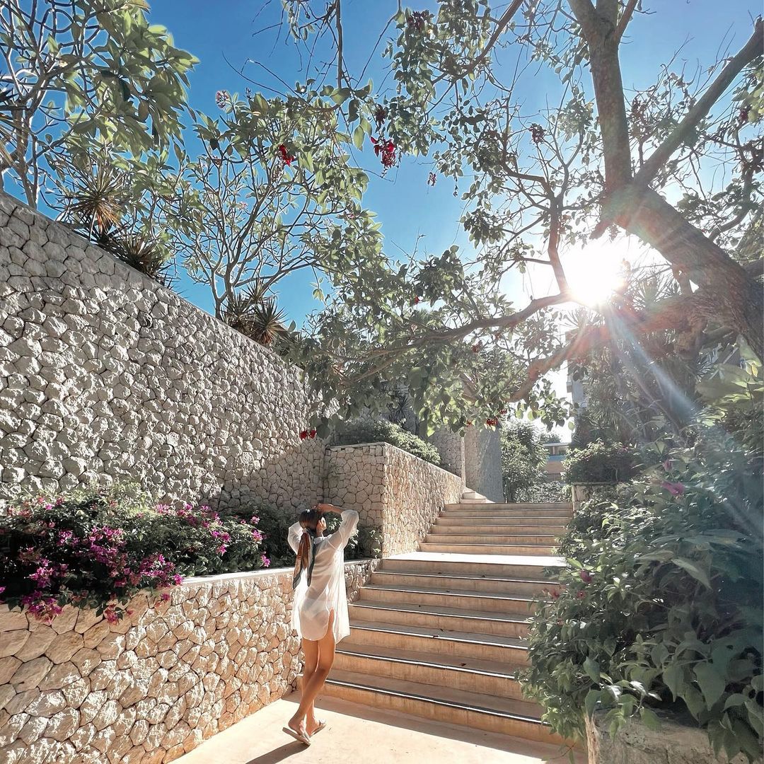 themuliabali's tweet photo. Experience the enchantment of Mulia Bali, where reality transcends into a dream-like escape #EscapetoMulia
Unlock your ideal summer retreat with exclusive direct booking offers designed just for you. Click the link in our bio to find out more.
Credit: @chi_suke_bali https://t.co/xuxWnT6oIR