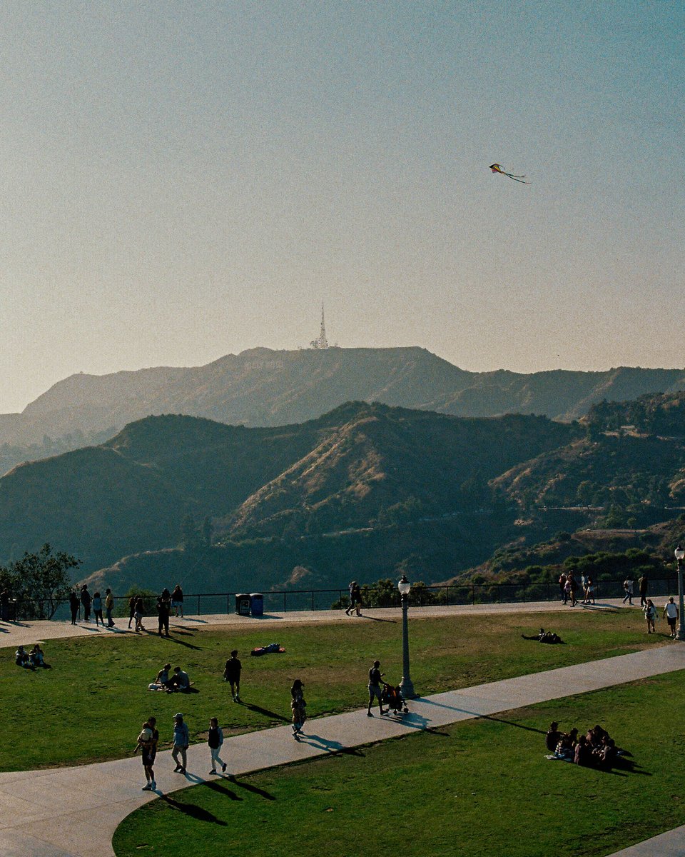 jocho0o's tweet photo. California Summer shot on the #canonrebelT2 with #kodak #ultramax400 https://t.co/8TgWPiSmKh