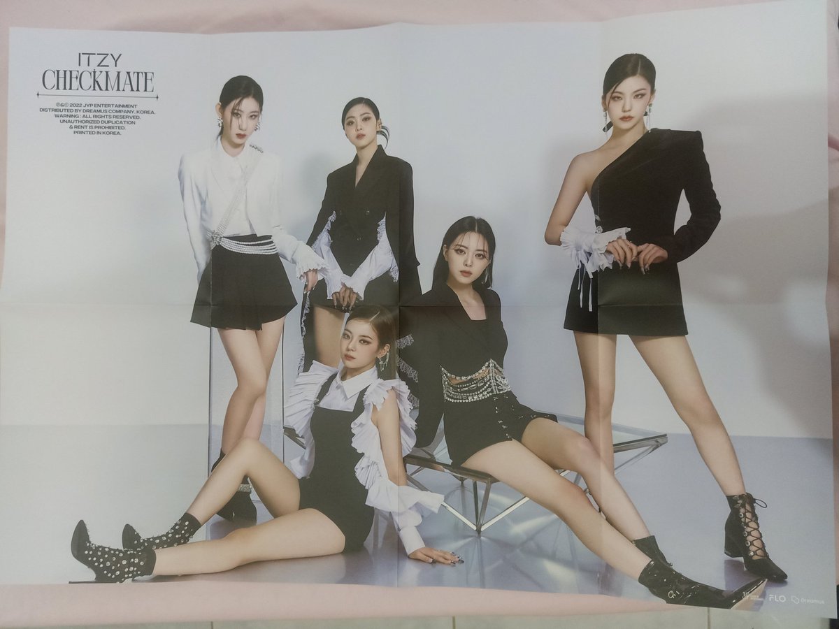 ryeongcartzy's tweet photo. #ryeongsells
Decluttering sale!!

wts lfb ph

ITZY Posters
₱25.00ea

Loc: Cavite/Manila

3 days reservation/ payo (prio)
reply mine to claim https://t.co/iVjhfIazJg