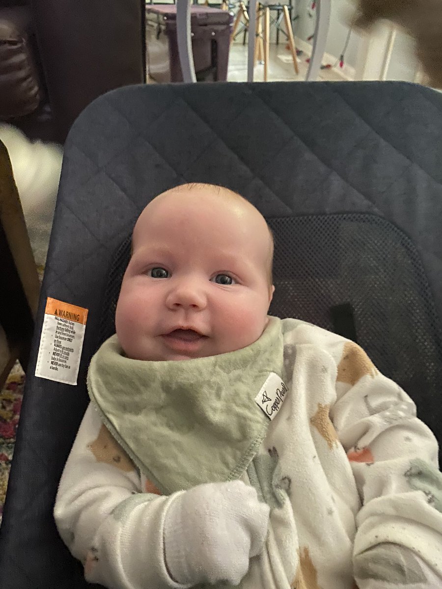 bridgetttboo's tweet photo. baby update because the days keep zoomin and i can’t believe my little chonk is almost 3 months old already 😭🫶🏻🧸 https://t.co/2MmIGUlNtX