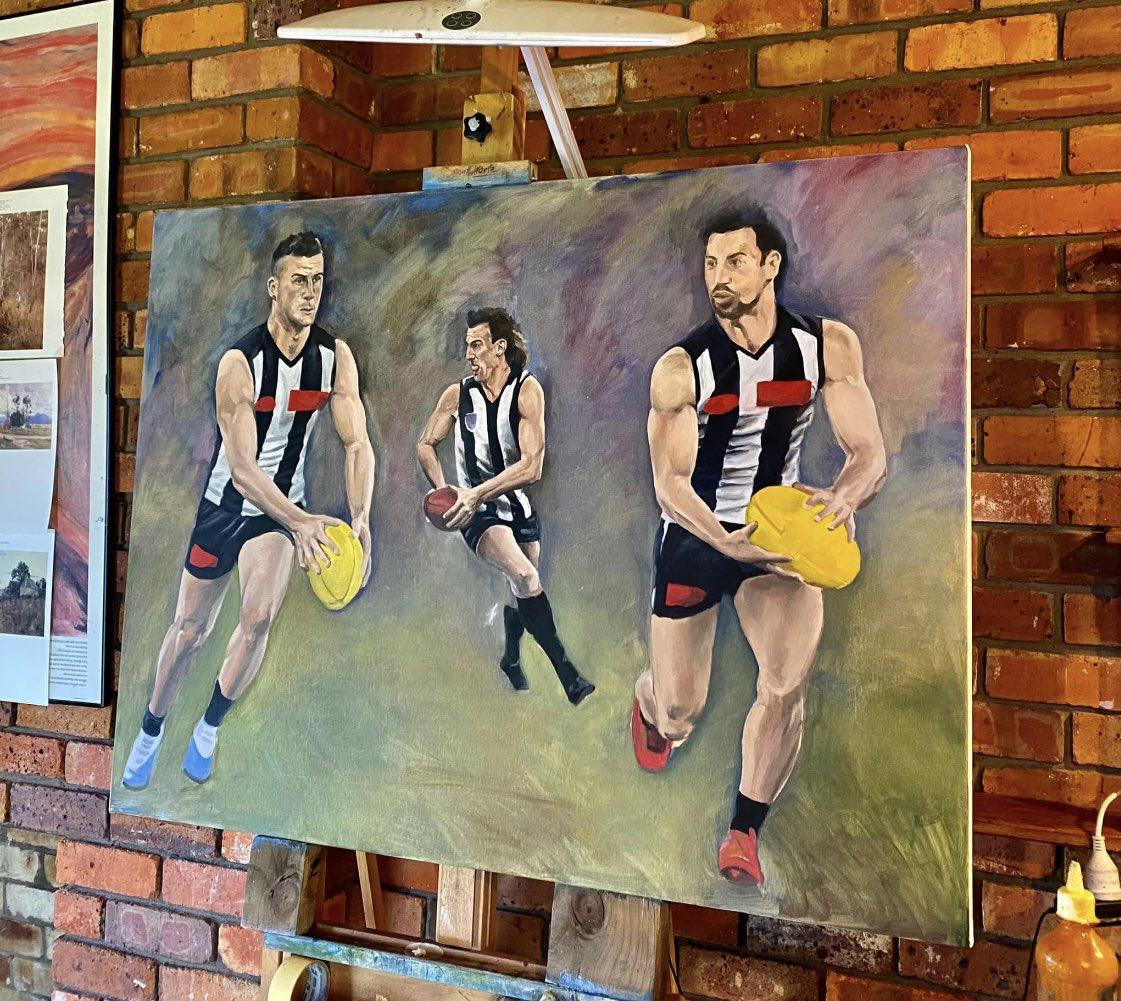 All funds raised going towards building a second netball court. <a href="/masonsixtencox/">Mason Cox</a> <a href="/CollingwoodFC/">Collingwood FC</a> <a href="/AFL/">AFL</a> <a href="/AFLGippsland/">AFL Gippsland</a> #collingwood #pies #daicos