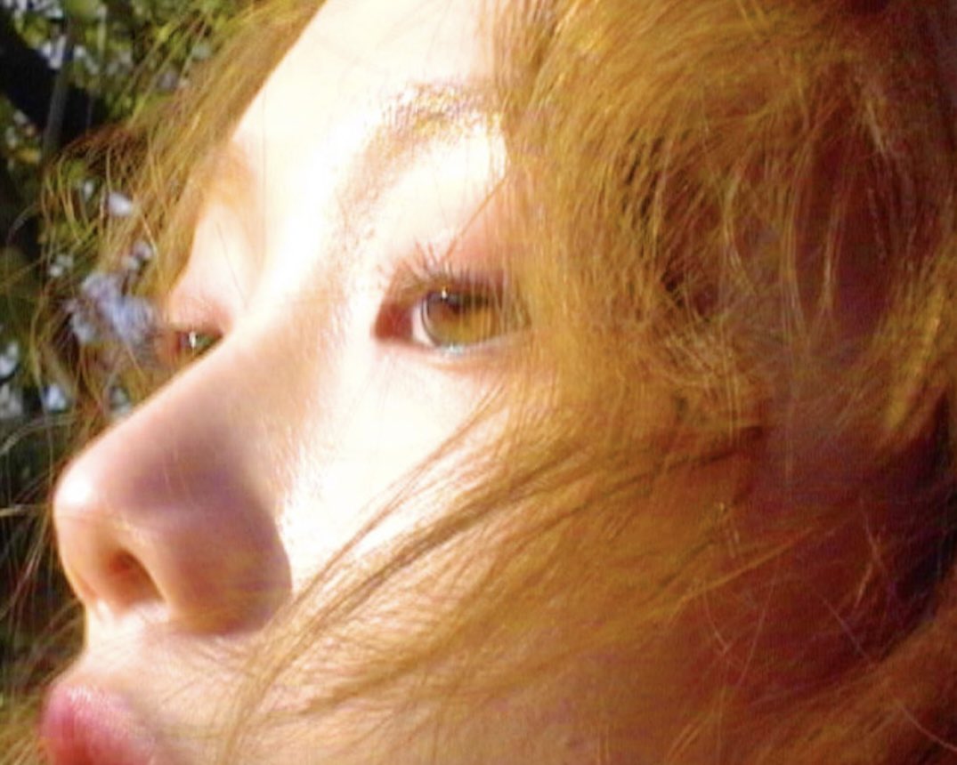 성경 콩쥬 이렇게 사람 설레게 하시네,,
완전 그냥 여친 초근접샷 그 잡채.