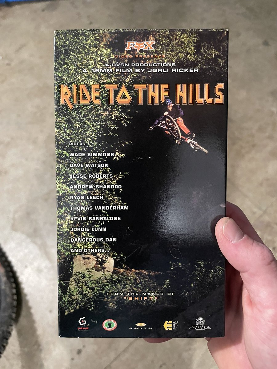 markymath's tweet image. Tell me you’ve been mountain biking for a long time without telling me you’ve been mountain biking for a long time. I’ll go first! 👇 #mtb #freeride