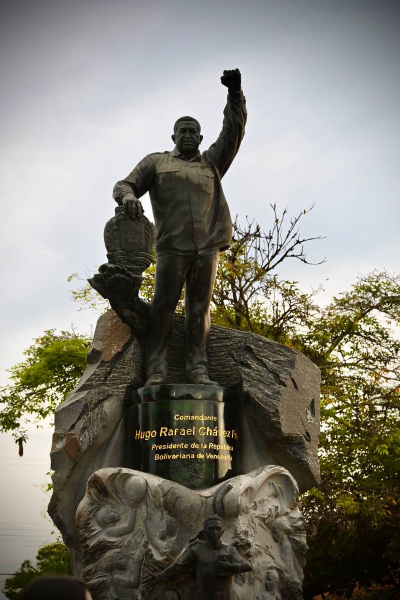 jaarreaza's tweet photo. ¡Qué privilegio celebrar la vida del Comandante Chávez en su Sabaneta del alma! https://t.co/PpbZMuBwUj