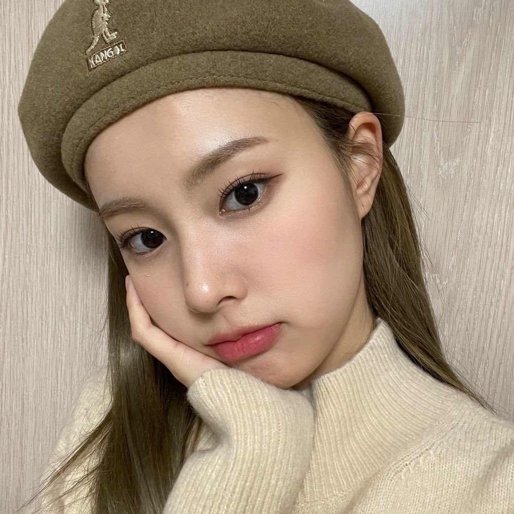 onme_hyewon's tweet photo. 베레모 찰떡쿵야 https://t.co/ImSgqytCJK