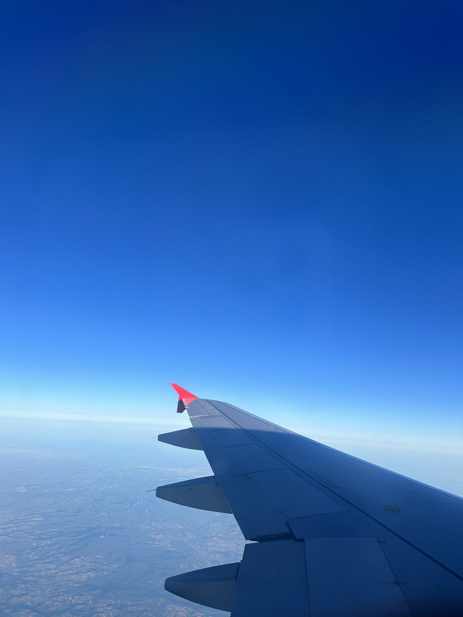 erenkya5's tweet photo. ✈️ https://t.co/Inoa73FL3T