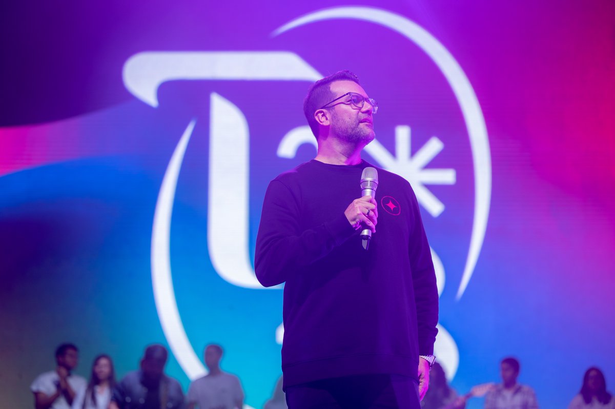 AguaVivaPeru's tweet image. Iglesia, Dios no sólo traerá un nuevo comienzo, sino una nueva unción 🙌🔥

Qué increíble mensaje nos ha compartido nuestro pastor principal @SergioHornung
¿Estás listo para un nuevo comienzo?
#Transformacion23 #SergioHornung #Conference #Congreso #FiestasPatrias #28dejulio