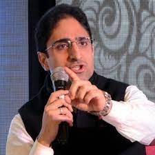 RisingKashmir's tweet photo. #ImamHussain’s (A.S) #sacrifice a guiding light for entire #humanity: #JunaidMattu

Reports @Aatif_Qayoom1

@Junaid_Mattu  

https://t.co/EaOWOjVj8c https://t.co/Unxrzw5GTh