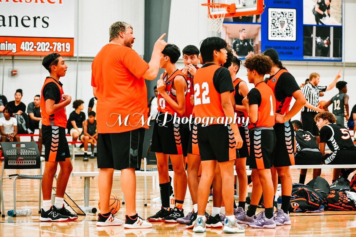 RunnersOklahoma's tweet photo. Ok Runners 13U opens up #NXTFinals with a big 65-14 win over RNJ Elite from Dallas, TX. Next up Saturday, 5:45 pm against NE Hoops Elite from Omaha, Nebraska. https://t.co/pkfr01BX3J