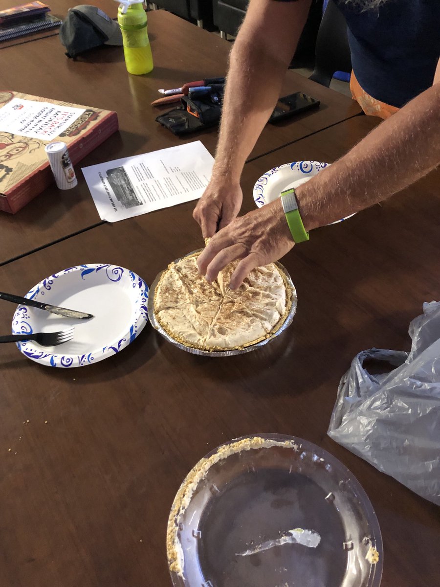 BallowBryan's tweet photo. Peanut butter Friday https://t.co/cxhKnqM4X5