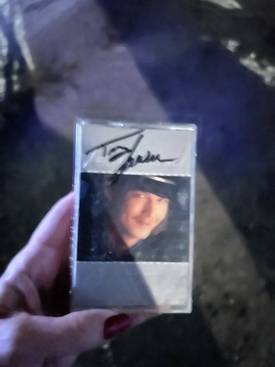 Welp, this just happened. I’ve had this cassette for 32 years. @tracy_lawrence  signed it during his encore. Coming out singing Sticks And Stones. Forever my favorite artist. Till next time! #tracylawrence #stoneysroadhouse