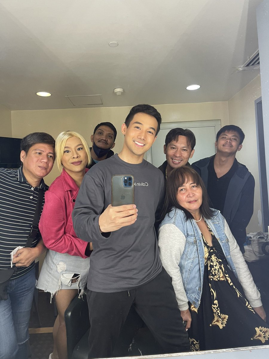 akosiKenChan's tweet photo. Preparing for @itsShowtimeNa 😊 You guys are amazing. To my perfect team - Thank you for helping me 😊❤️🙏🏼

#HelloShowtimeMabuhay https://t.co/pg0B3ZgeKJ