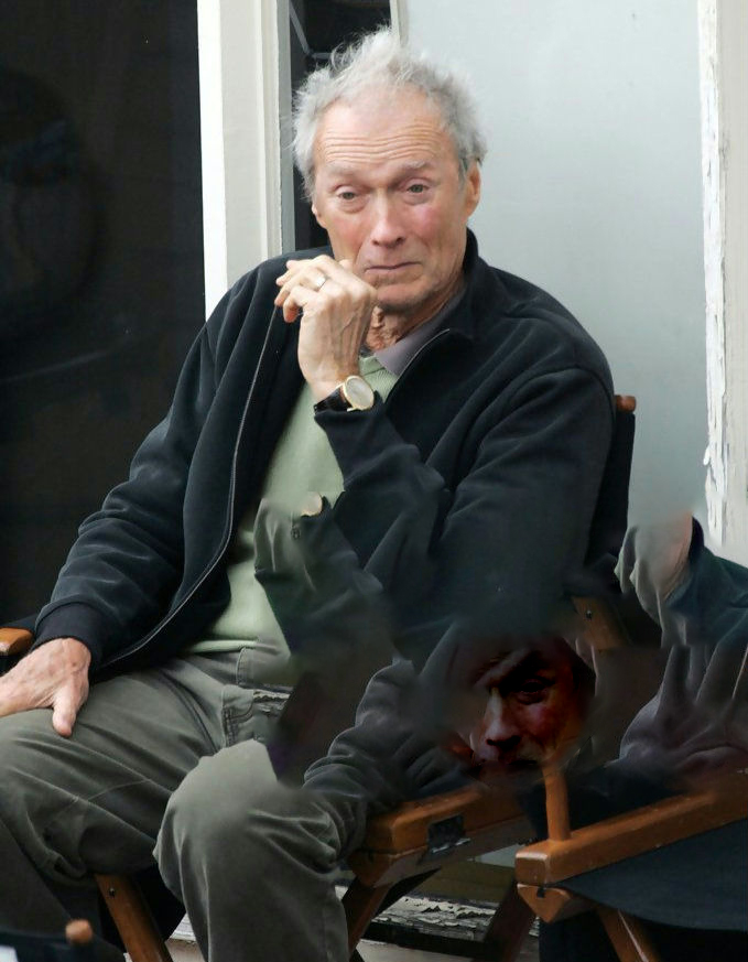 UnrealTheClint's tweet photo. Relaxing between filming on the set of Hereafter https://t.co/pCYjemOXPX