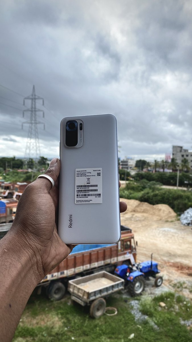 sadiqmulla21's tweet photo. The world's new most interesting phone in my opinion #Xiaomi📱and this is what the future of smartphones look like!! Xiaomi adding features is like colours to it....
Great innovation with smarter living 🤩🥳!✨#Redmi12withFans #Redmi12 #XiaomiInsider🪄🎊 https://t.co/YF3P6PMBI1