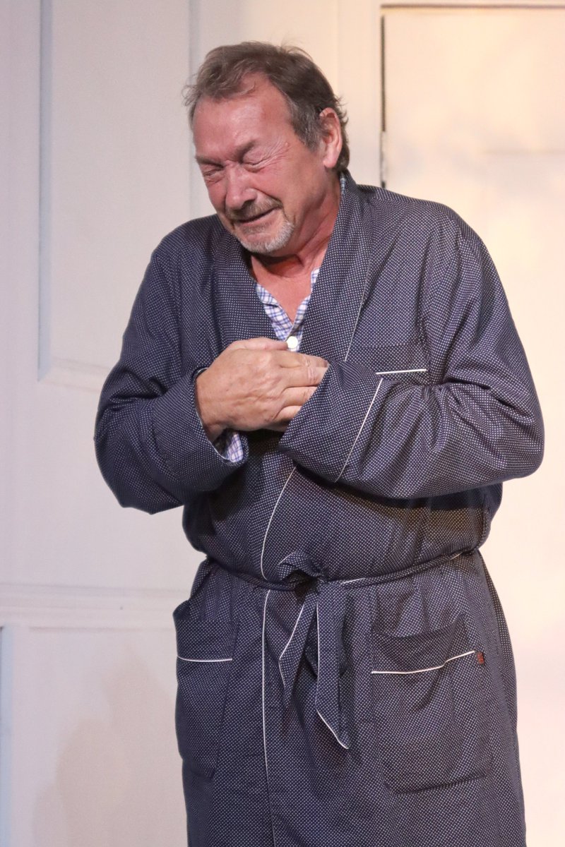 RunnymedeDrama's tweet photo. Here’s a selection of photos of RDG’s #TheFather performing for the last time tonight at Walton's @Riverhousebarn

To see all photos please visit our Facebook page

#rdg #runnymededramagroup #florianzeller #drama #theatre #show #play #actor #actress #stage #riverhousebarn https://t.co/dREf53ck3R