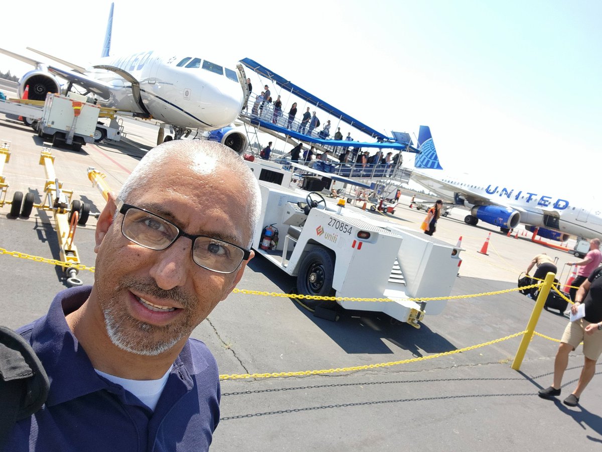JoseLSilvaSmith's tweet image. On the positive side. If all goes well tomorrow & I am able to get on my flight back to El Paso, I'll be traveling 1st Class! Yay! Thank you Robert!โค๏ธ๐๐ #TISDProud #exploringcs #united