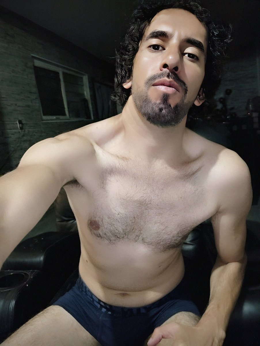 Dan11Monito's tweet photo. Te la enseño pa' que la veas, o te la meto pa' que la creas. 🥵

#NochesSinTi #noches #gay @EncuentroGayMty @RegiolandiaMTY https://t.co/nm30O7kOIm