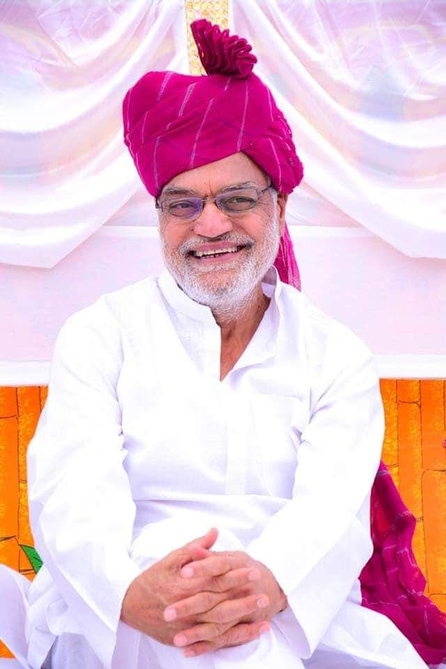 MlaSanchore's tweet photo. राजस्थान विधानसभा के अध्यक्ष आदरणीय डॉ. @drcpjoshi जी को जन्मदिवस की हार्दिक बधाई एवं शुभकामनाएं।
मैं आपके उत्तम स्वास्थ्य एवं दीर्घायु जीवन की कामना करता हूं। https://t.co/1mKOmRPKZb