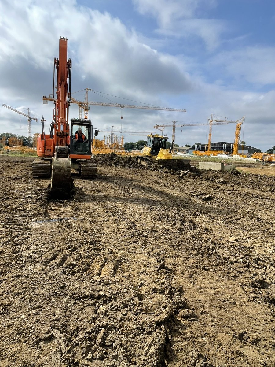 Link Training Ltd tweet media