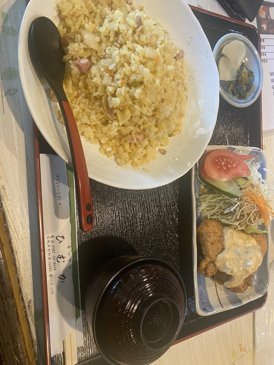 uitatatan's tweet photo. 宮崎初上陸🐓 https://t.co/dlGzizZbB2