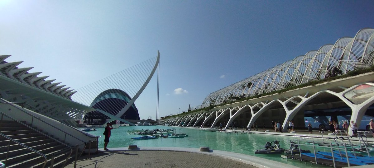 tutanch's tweet photo. Welcome in Valencia https://t.co/uKgJZVeSaJ