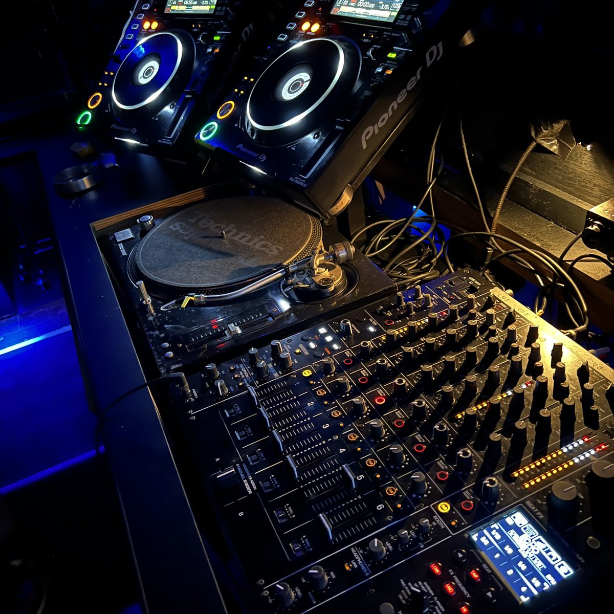 kaimartin's tweet photo. Today's Booth

#dj #kai #djkai #kaijp #phanpersie #ファンペルシー #oneword #onewordinc #onewordrecords #owr #producer #musicproducer #composer #house #techhouse #techno #music #dance #dancemusic #musicjob #japan #tokyo #shibuya #entar #entershibuya https://t.co/KgteH9GItO