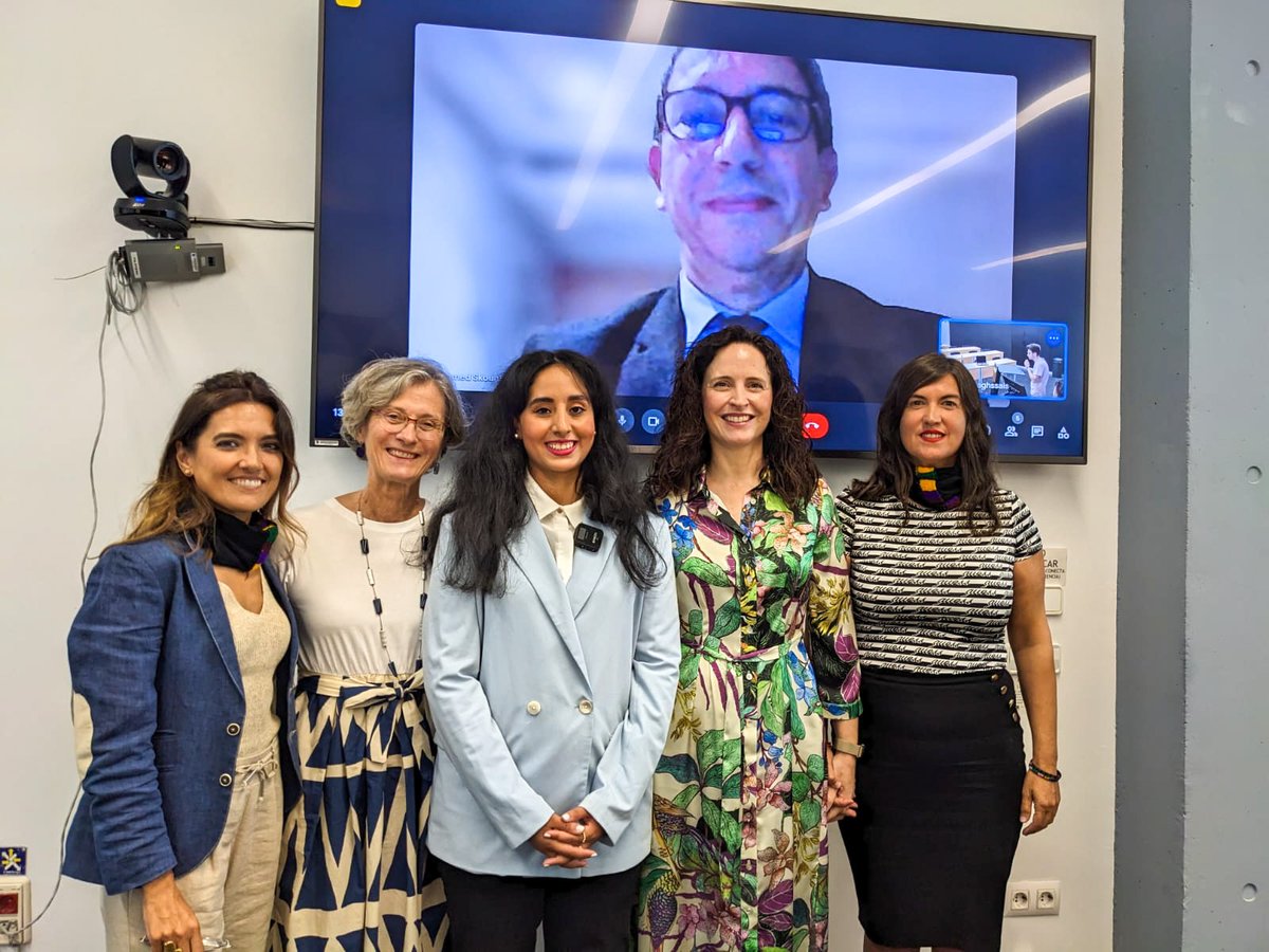 BLaghssais's tweet photo. I am delighted to announce that I have successfully passed my PhD thesis with distinction excellent cum laude, and have graduated as a Doctor of Philosophy in the Doctoral Programme in International Studies in Peace, Conflict, and Development at Universitat Jaume I. https://t.co/WonY4QzncV