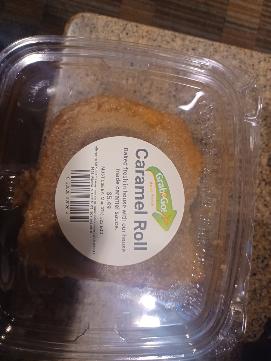 Holzster's tweet photo. When in the North Dakota area, you see one of these, you grab one.....
Mmmmmmm https://t.co/J1CXw2GXk5