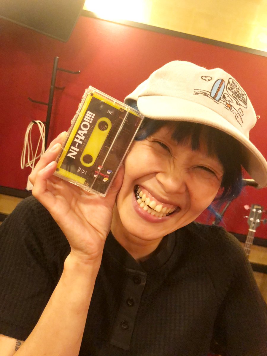 ni_hao_blue tweet picture