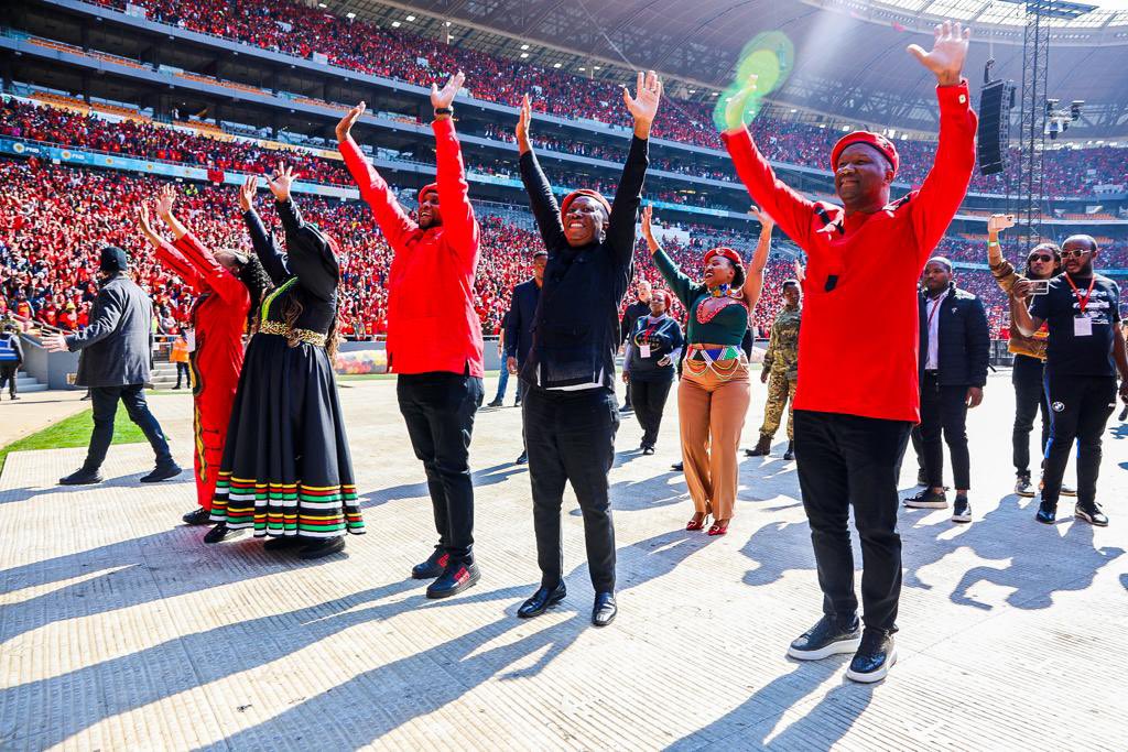 EFFSouthAfrica's tweet photo. ♦️In Pictures♦️

The EFF Officials led by CIC @Julius_S_Malema have arrived at FNB Stadium for the #EFF10thAnniversary 

We've come a long way in 10 years, but our fight is far from over. 

Let's continue to push boundaries, break barriers, and build a future of true liberation! https://t.co/3IZUc60n2K