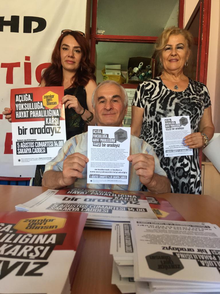 Bizler Tüketi Hakları Derneği Genel Merkezi olarak açlık, yoksulluk ve zamlardan dolayı her geçen gün ülkemizin daha az yaşanılır bir ülke olmasına sessiz kalmayacağız! Hep birlikte yapacağımız basın aciklamasi öncesi herkesi dernegimizde destek için bekliyoruz! #ZamGeldi #zamlar