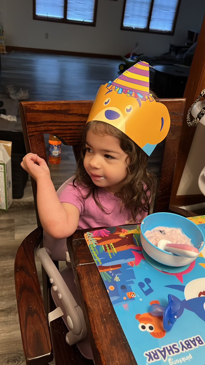 MrsToflinski's tweet photo. Oliviaβs just out here reminding us all that every day is a day to celebrate! #FutureRanger #summer2023 https://t.co/J9LtlQaUHH