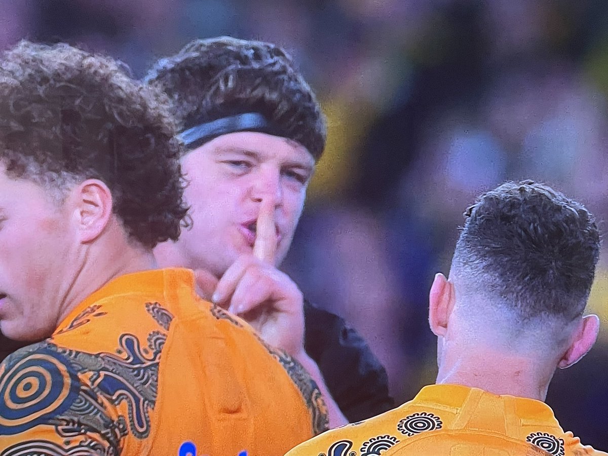 Scott Barrett to Nic White.

Iconic.