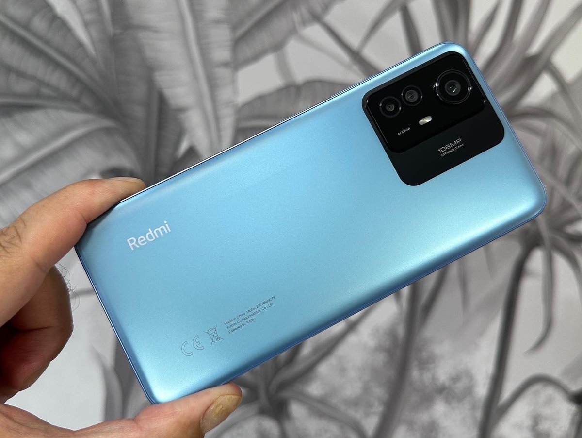 MikyAncona's tweet photo. Che confusione @Xiaomi ! 
Ecco un altro @RedmiIndia Note 12S , con 8 gb di ram , 256 gb di memoria interna e fotocamera da 108 mpx 
Prezzo interessante
https://t.co/wXtUvTNb8Q
#xiaomi #redmi #Redminote12 #redminote12s #note12s #mikyancona #android #tech #technology #techblogger https://t.co/mjIHSKAhgy