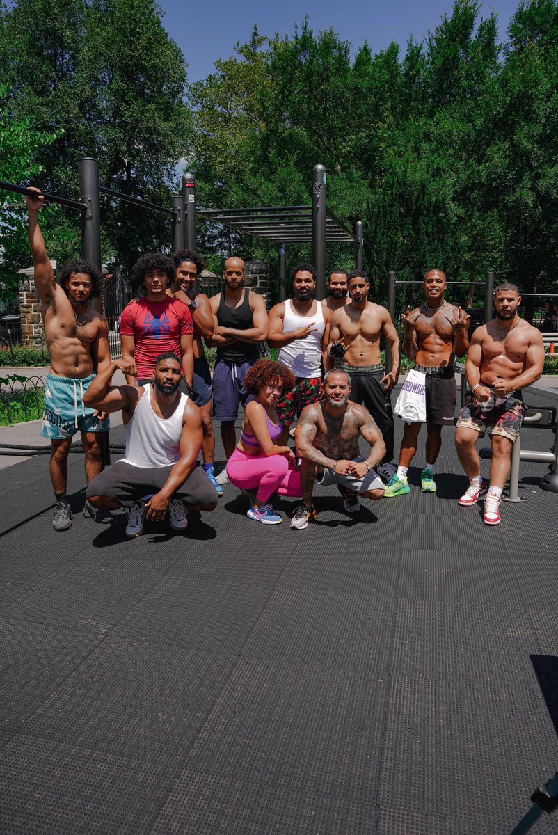 BarStarzz tweet media