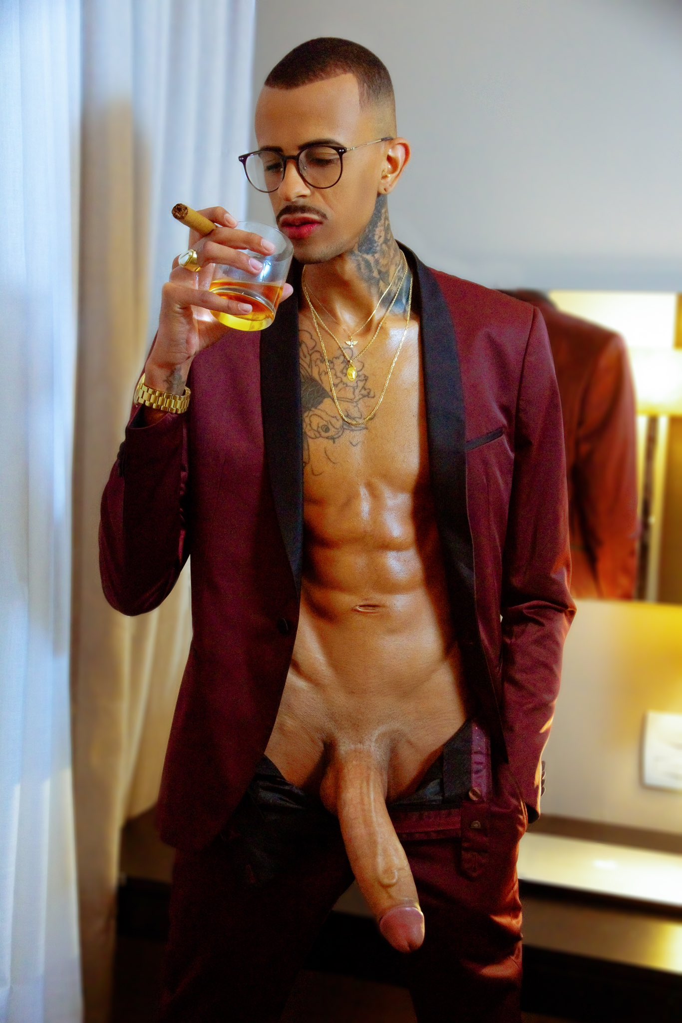 Eduardo Picasso 🇩🇪 a X: 🥃 🔥 t.coYHs4iWPUQ0  X