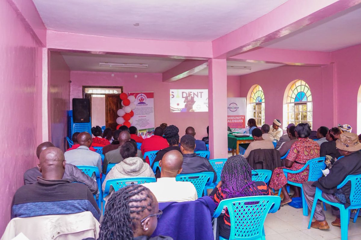 BBreakersCBO035's tweet photo. We officially kicked off our dialogue sessions in Kericho County. The Dialogues are about promoting debate and attitude change on women in leadership.Special thanks to @Media_Focus for the great support.
#MsPresidentDialogues
#Womeninleadership https://t.co/7SVWQRIE8Q
