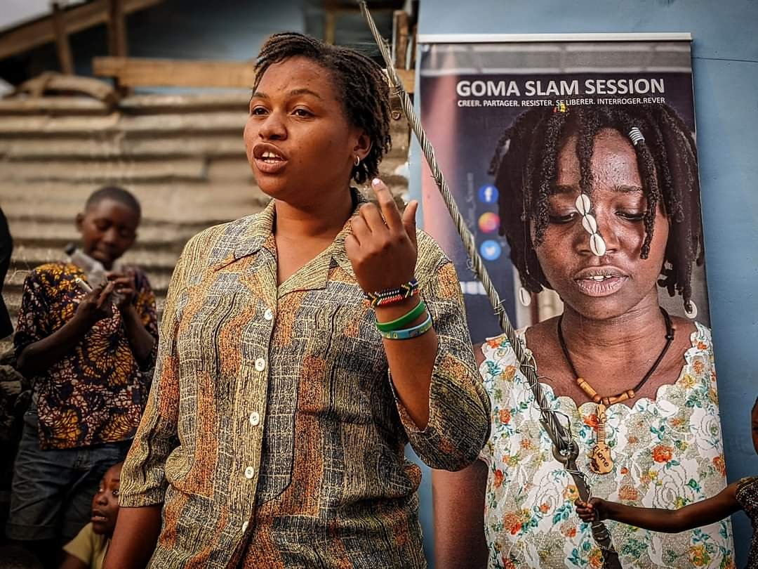 AmaniKavuke's tweet photo. #StreetSlam: hier on l'a fait avec @SlamGoma ,une lueur dans le visage du public !! la rue a été instruite encore une fois!!
@jm_duickem @Osee_Elektra15 @ben_kamuntu @PRwamigabo @Amina_Murh @syau https://t.co/yRytLxBgYm