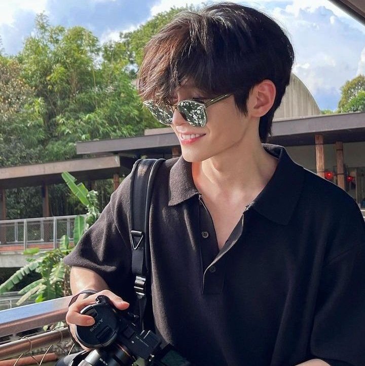CROIXSEBS's tweet photo. ㅤㅤㅤㅤ
ㅤㅤㅤㅤㅤ𝐋ook me ٬ in the 𝗳𝗮𝗰𝗲
ㅤㅤㅤㅤTell 𝗺𝗲 that you 𝐥𝐨𝐯𝐞 me
ㅤㅤㅤㅤ https://t.co/c5NqWpg7x4