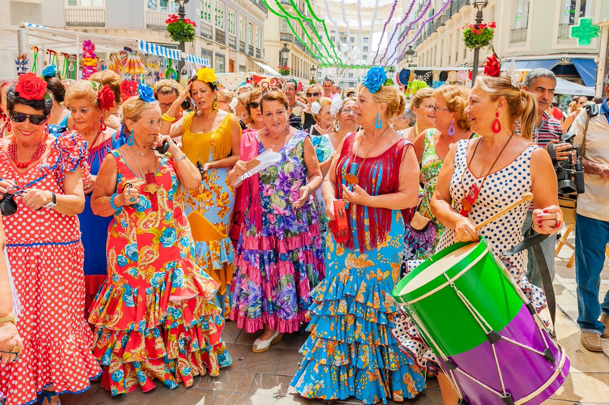 NickLovesSpain's tweet photo. If there's one thing I've learned since moving to Spain:

It's that Spaniards know how to celebrate.

Here are the country's 15 best festivals you don't want to miss:

(a 🧵) https://t.co/1EtEq9Z3We