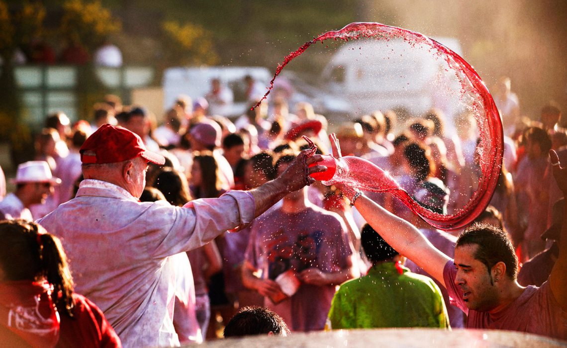 NickLovesSpain's tweet photo. If there's one thing I've learned since moving to Spain:

It's that Spaniards know how to celebrate.

Here are the country's 15 best festivals you don't want to miss:

(a 🧵) https://t.co/1EtEq9Z3We