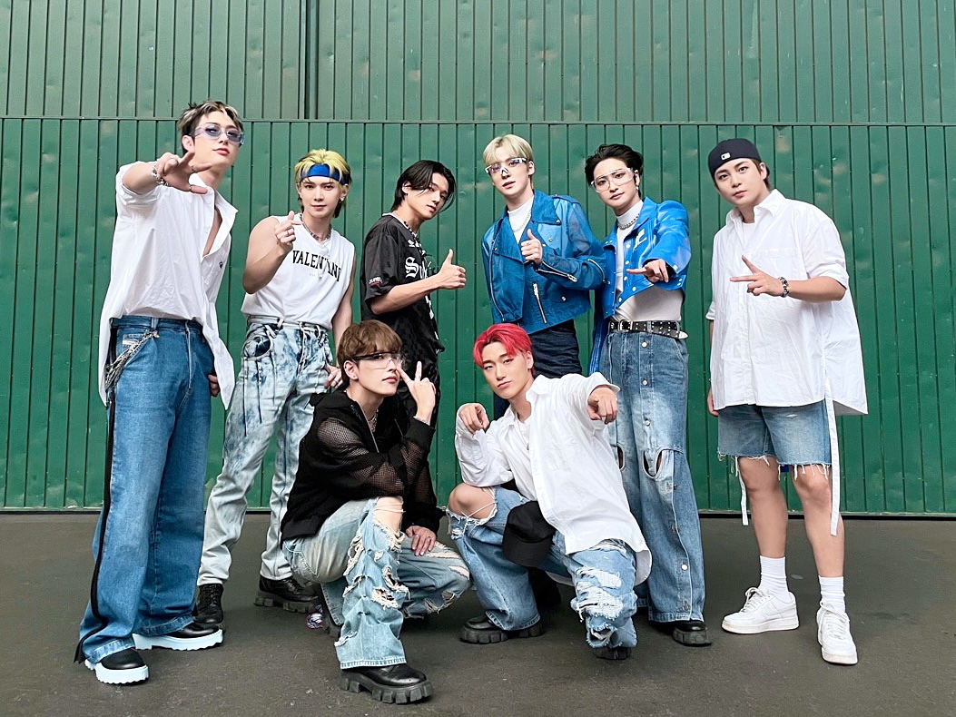 [📸] WATERBOMB JAPANに出演しました🔫

ATINYと一緒に熱く楽しくはしゃぎ回ったATEEZ🔥
ATINYも楽しく盛り上がりましたか〜？？😎☀️
今日もATINYの歓声と応援のお陰で幸せいっぱいの夏の思い出になりました✨

気をつけて帰ってください、また明日会いましょう🫶💗

#ATEEZ #에이티즈 #エイティーズ