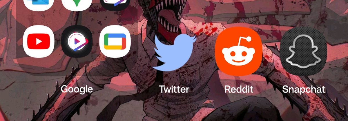 Screechinglemm1's tweet photo. One of the plus sides of having an Android is that you can change the app icon and app name. #TwitterX #TwitterBird https://t.co/FNF5YYwE1c