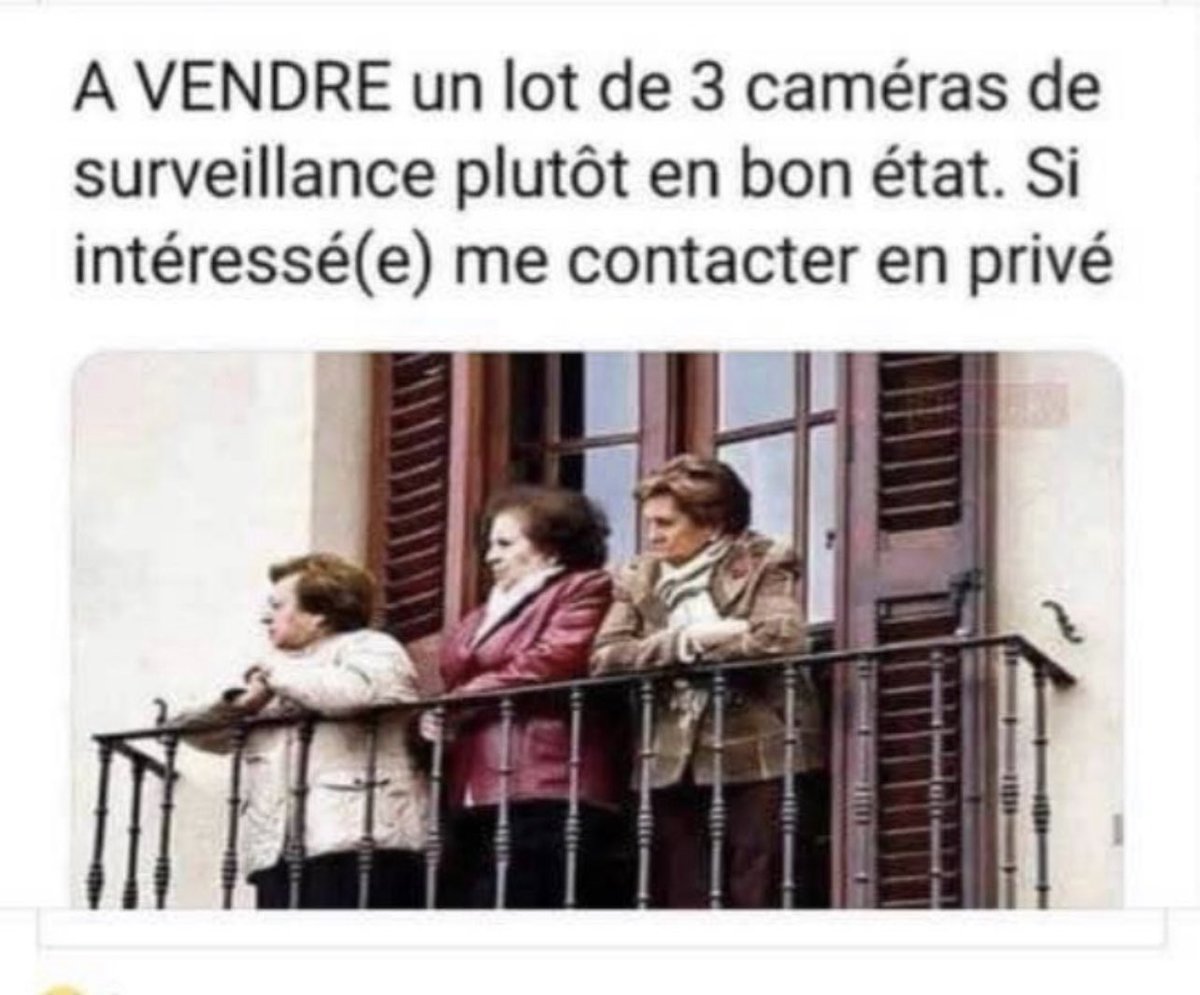BLEUKLEINN's tweet photo. Mon fou rire du jour 😂

#NeverWithout  tata Rachel, tata Fortuné , et tata Perla ….💫🌟👊 https://t.co/pTFYaGE6jQ