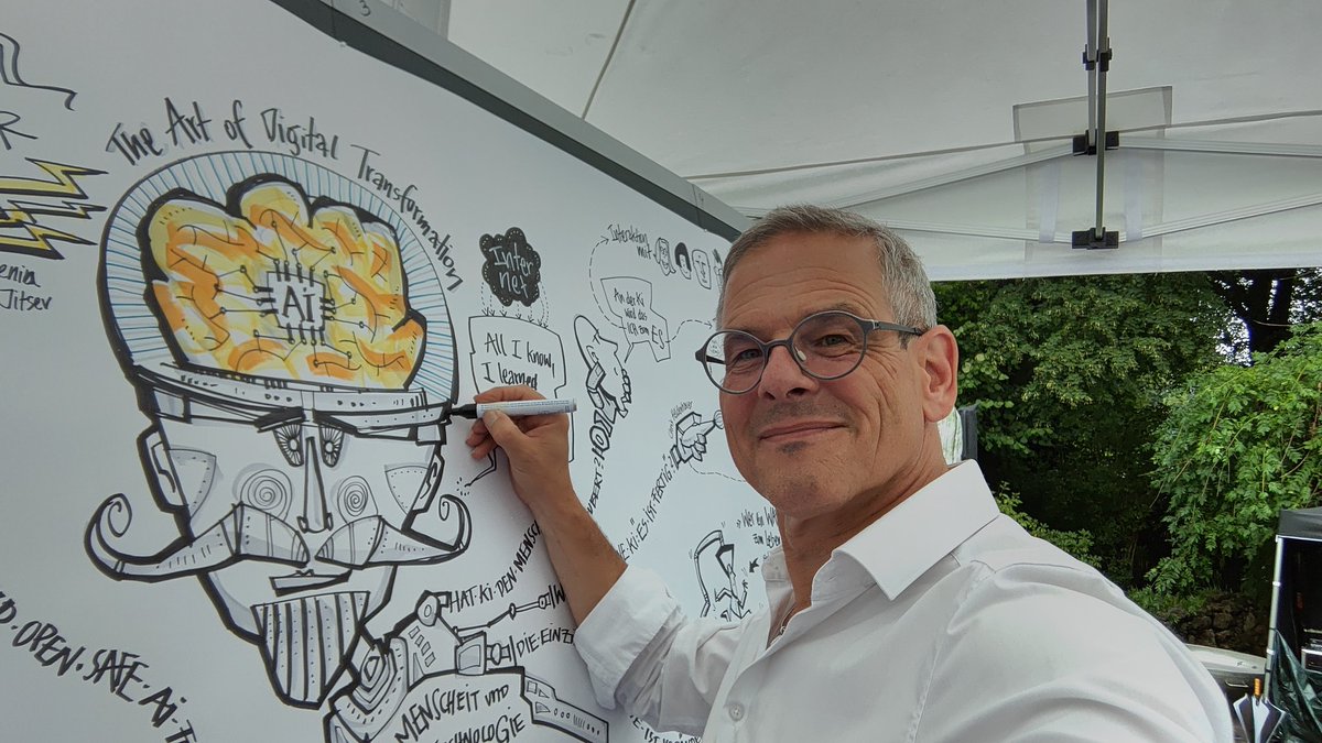 It is all about artificial intelligence... #artificialintelligence #graphicrecording #graphicwall #scribing