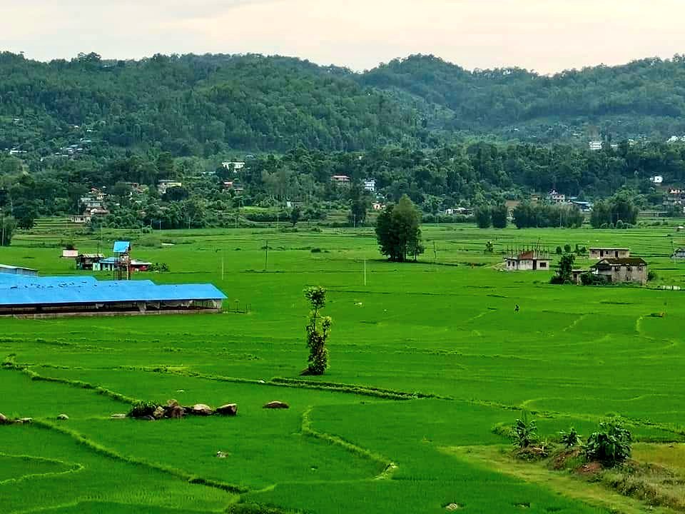 सिन्धुलीको अन्नभुमी । सिन्धुलीमा यसलाइ सिन्धुलीमाढी फाट भनेर चिनिन्छ । तस्वीर :- सागर कुमार ढकाल ।