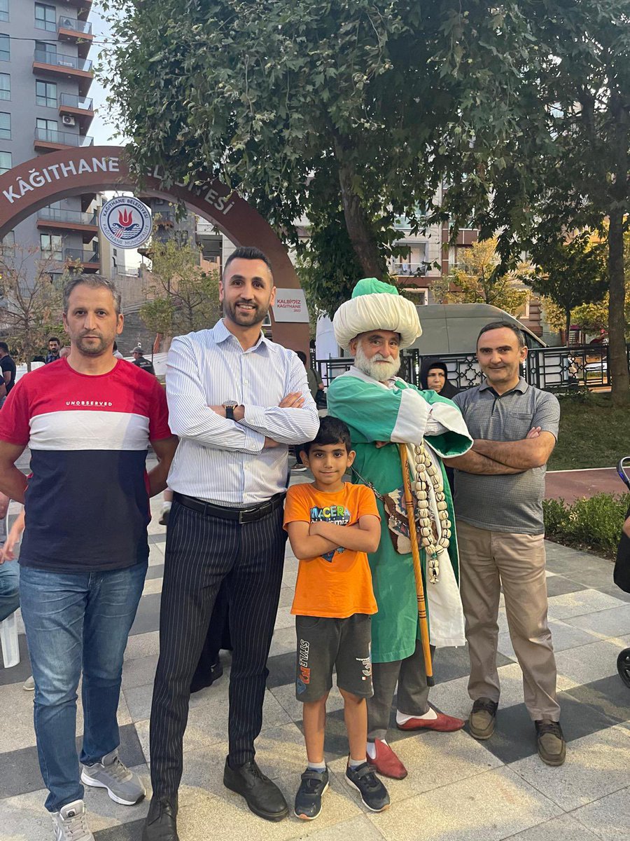 📍Merkez Mahallesi Ferman Caddesi Parkı 

<a href="/KagithaneBelTR/">Kağıthane Belediyesi</a> Düzenlemiş Olduğu “Yaz Çocuk Şenlikleri”🎊 Kapsamında Eğlenceli Etkinlikleriyle Bir Araya Geldik.Bu Güzel Hizmetlerinden Dolayı Kıymetli Belediye Başkanımız <a href="/MevlutOztekin/">Mevlüt Öztekin</a> Bey’e Teşekkür Ederiz.
#KalbimizKağıthane