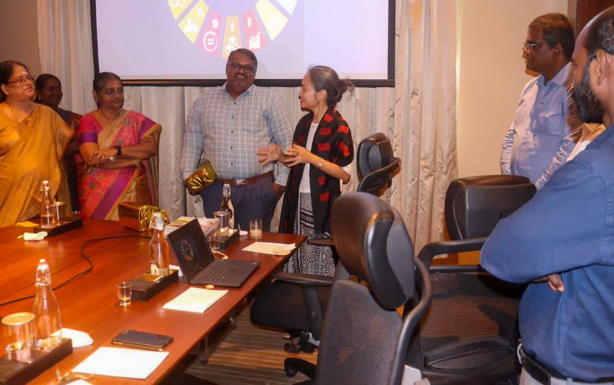 shokonoda's tweet photo. Well planned is half done!

Met Geetha Balasubramaniyan, Jt Sect, @TN_Plan &amp; UNDP colleagues from SDG Coordination Centre. Great to see progress made in integrating SDGs in sectoral policies, ensuring we #LeaveNoOneBehind. 

We continue to work w/ Gov of #TamilNadu➡️ #2030Agenda. https://t.co/SrwIX28kWv